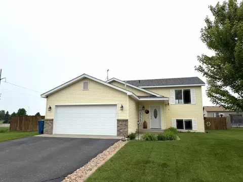 1503 Park View Ln NE, Sauk Rapids, MN 56379
