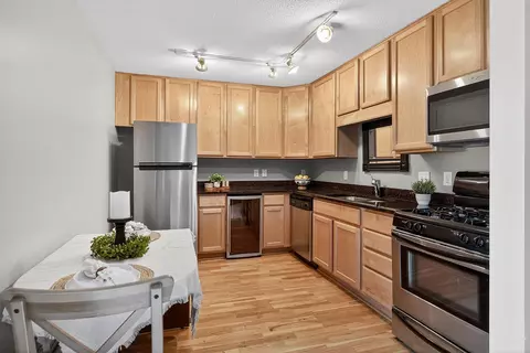 3540 Hennepin Ave # 117, Minneapolis, MN 55408