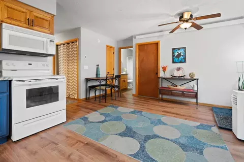 Entry Way - 2930 3rd St N, Saint Cloud, MN 56303 photo 2 of 3