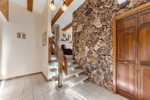Entry Way - 16975 Douglas Ave, Faribault, MN 55021 photo 1 of 2