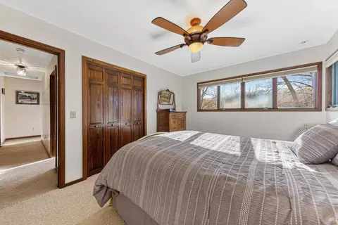 Bedroom - 16975 Douglas Ave, Faribault, MN 55021 photo 4 of 7