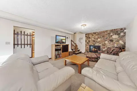 Living - 16975 Douglas Ave, Faribault, MN 55021 photo 5 of 5