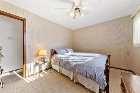 Bedroom - 16975 Douglas Ave, Faribault, MN 55021 photo 2 of 7