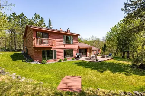 5558 E Grandview Rd, Proctor, MN 55810