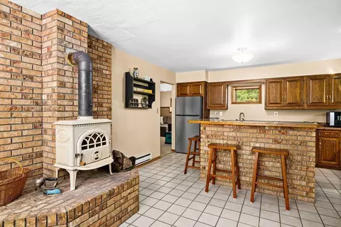 Kitchen - 5558 E Grandview Rd, Proctor, MN 55810 photo 1 of 4