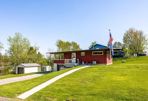 1724 Fern Ave, Duluth, MN 55811