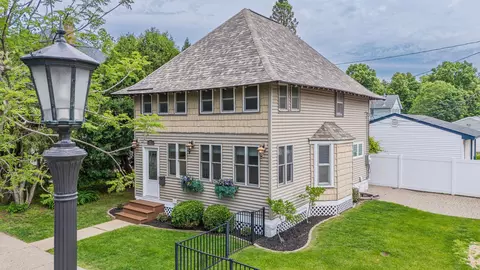148 Wilder St N, Saint Paul, MN 55104