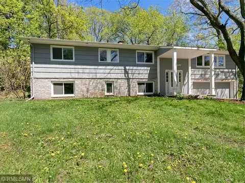 16020 Temple Dr, Minnetonka, MN 55345