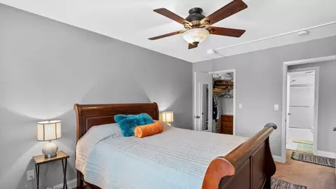 Bedroom - 4397 Wilshire Blvd #E305, Mound, MN 55364 photo 2 of 4