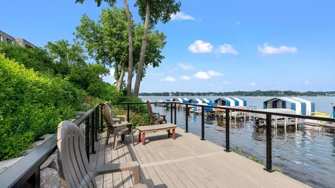 Exterior - 4397 Wilshire Blvd #E305, Mound, MN 55364 photo 9 of 10