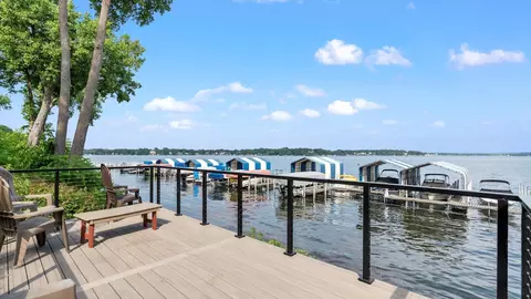 Exterior - 4397 Wilshire Blvd #E305, Mound, MN 55364 photo 8 of 10