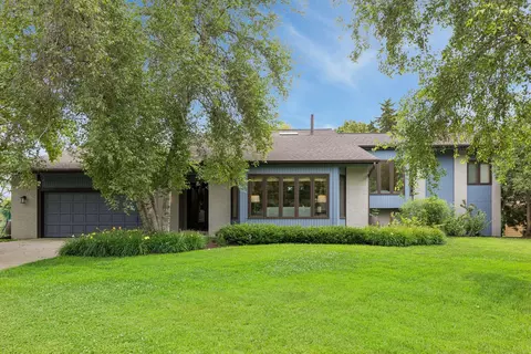 7966 Island Rd, Eden Prairie, MN 55347