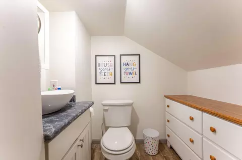 Bath - 304 E James St Byp, Ely, MN 55731 photo 2 of 2