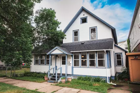 274 Vine St, Winona, MN 55987