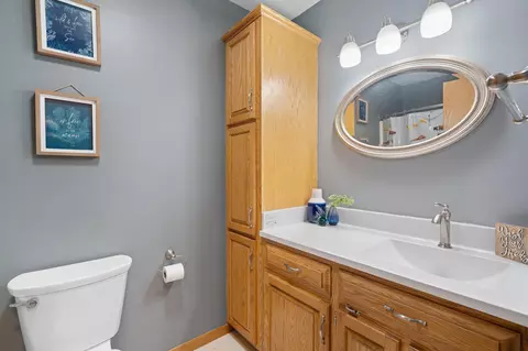 Bath - 1845 Paulis Dr, Faribault, MN 55021 photo 4 of 6