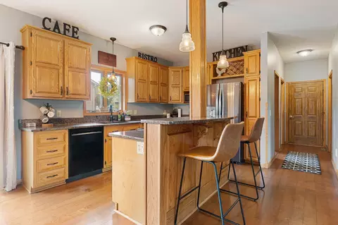 Kitchen - 1845 Paulis Dr, Faribault, MN 55021 photo 2 of 10