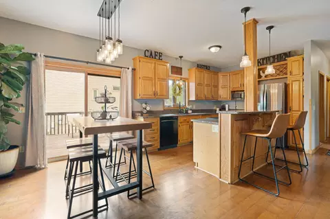 Kitchen - 1845 Paulis Dr, Faribault, MN 55021 photo 3 of 10