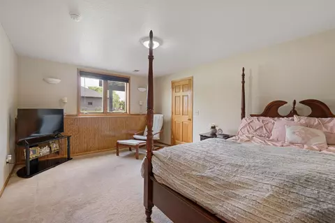 Bedroom - 1845 Paulis Dr, Faribault, MN 55021 photo 7 of 7