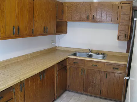 Kitchen - 525527 8th Ave N, Saint Cloud, MN 56303 photo 4 of 4