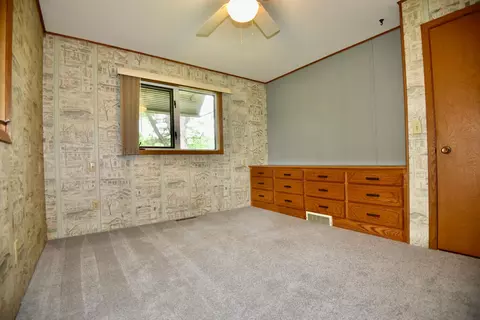 Bedroom - 20692 Keystone Rd, Milaca, MN 56353 photo 1 of 3