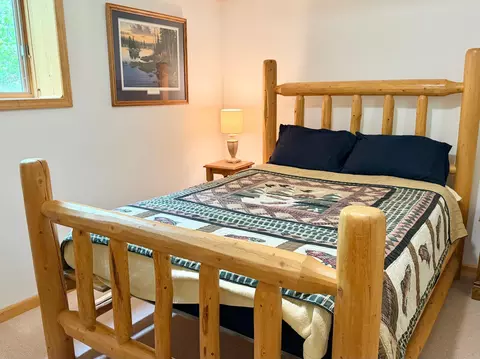 Bedroom - 4395 Mckeown Point Trl NW, Hackensack, MN 56452 photo 5 of 9