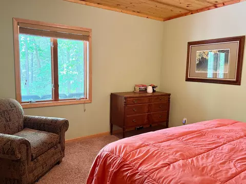Bedroom - 4395 Mckeown Point Trl NW, Hackensack, MN 56452 photo 9 of 9