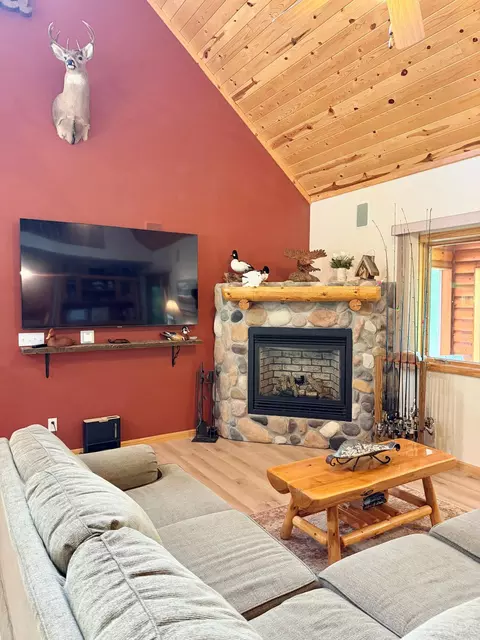 Living - 4395 Mckeown Point Trl NW, Hackensack, MN 56452 photo 1 of 6