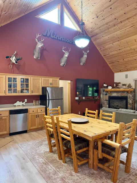 Kitchen - 4395 Mckeown Point Trl NW, Hackensack, MN 56452 photo 8 of 13