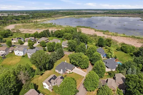 7273 Stagecoach Trl, Lino Lakes, MN 55014
