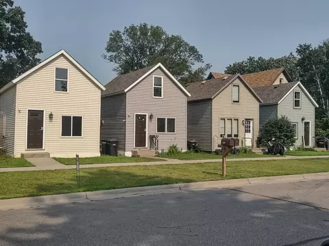 607 3rd St NE, Little Falls, MN 56345