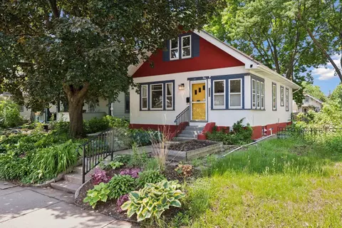 3224 36th Ave S, Minneapolis, MN 55406