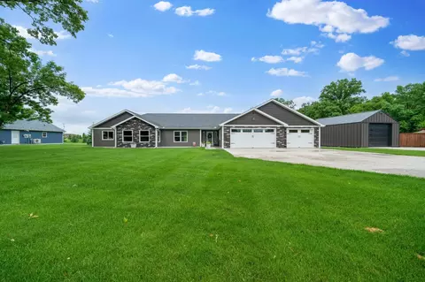 4024 Rosewood Ln SE, Alexandria, MN 56308