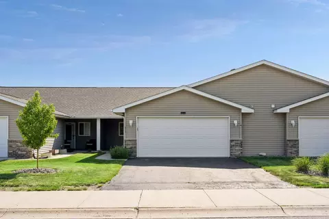 613 Danielson Ct, Maple Lake, MN 55358