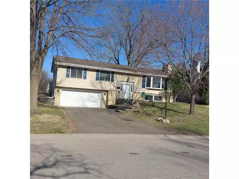 6325 Halifax Ave S, Edina, MN 55424
