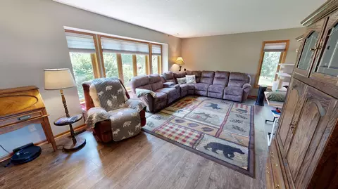Living - 2100 4th Ave SE, Willmar, MN 56201 photo 3 of 10