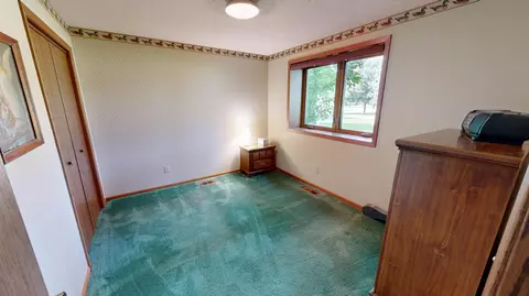 Bedroom - 2100 4th Ave SE, Willmar, MN 56201 photo 5 of 11
