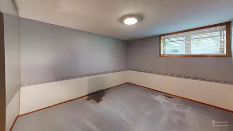 Bedroom - 2100 4th Ave SE, Willmar, MN 56201 photo 10 of 11