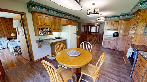 Kitchen - 2100 4th Ave SE, Willmar, MN 56201 photo 6 of 10