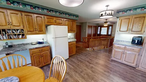 Kitchen - 2100 4th Ave SE, Willmar, MN 56201 photo 7 of 10