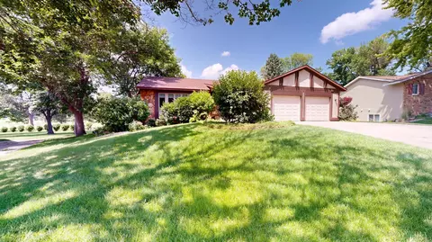 Exterior - 2100 4th Ave SE, Willmar, MN 56201 photo 6 of 10