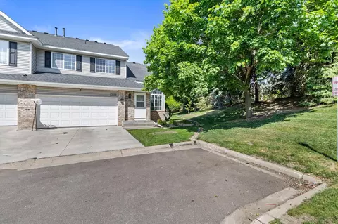 12598 74th Ave N, Maple Grove, MN 55369