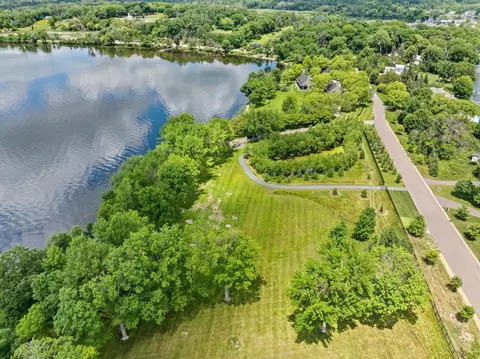 1365 Bracketts Point Rd, Wayzata, MN 55391 photo 20