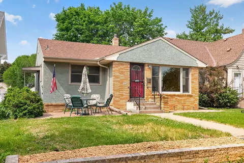 1137 Osceola Ave, Saint Paul, MN 55105