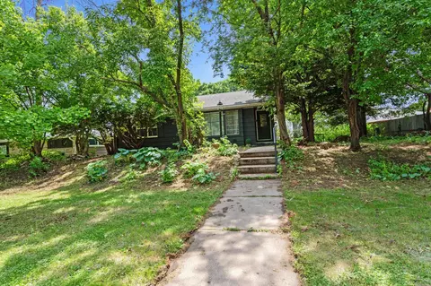 3707 42nd Ave N, Robbinsdale, MN 55422
