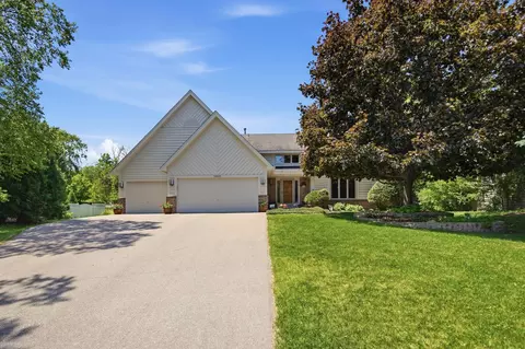10825 46th Pl N, Plymouth, MN 55442