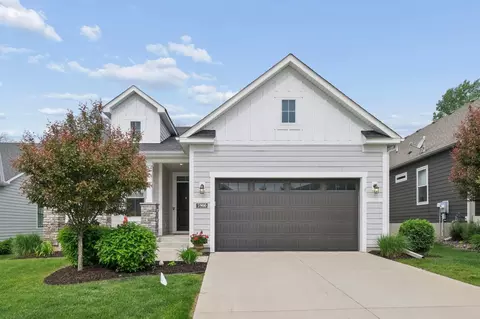 5900 Ayrshire Ln, Shorewood, MN 55331