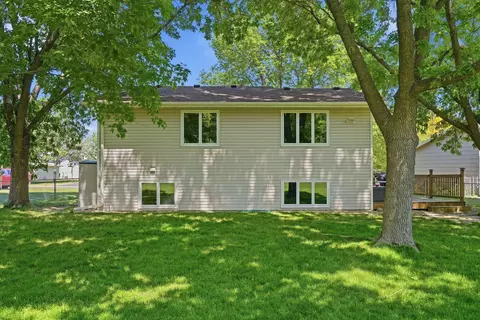 Exterior - 876 Curry Trl, Eagan, MN 55123 photo 9 of 13