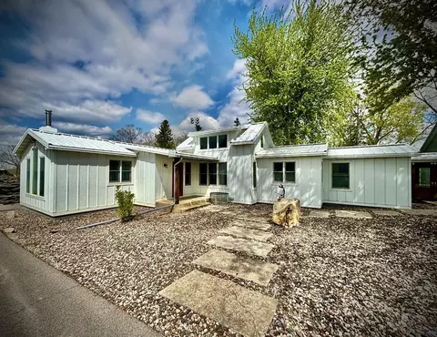 n2095 Twin Bluff Lane, Stockholm, WI 54769
