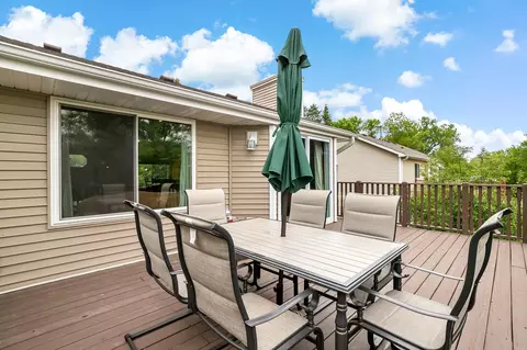 Exterior - 1896 Adele St, Maplewood, MN 55109 photo 13 of 15