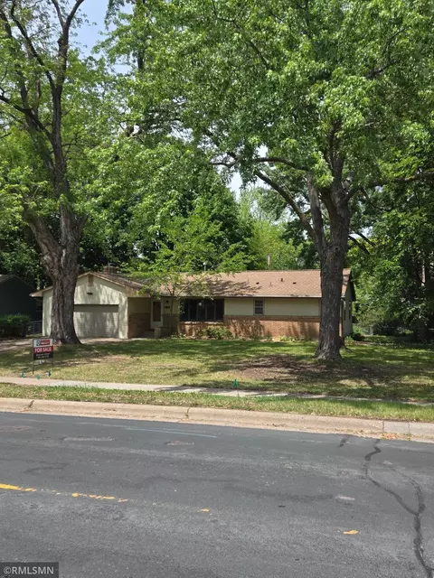 8324 62nd Ave N, Brooklyn Park, MN 55428